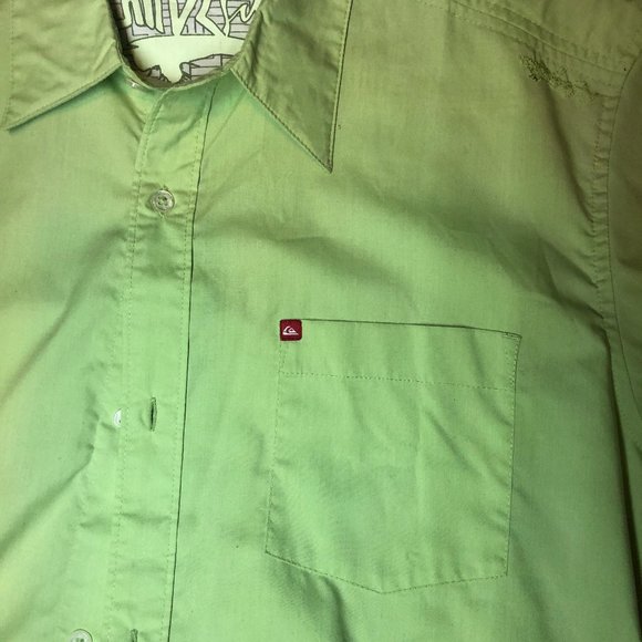 Quicksilver Button Down Short Sleeved Shirt - Picture 2 of 6